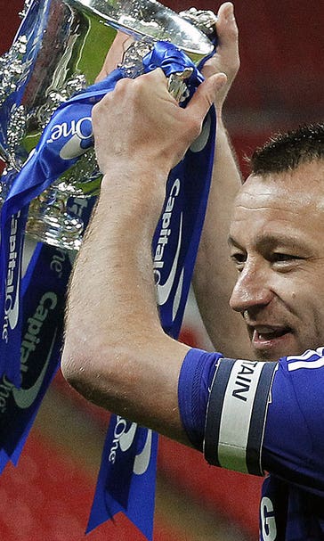 John Terry signs one-year extension with Chelsea